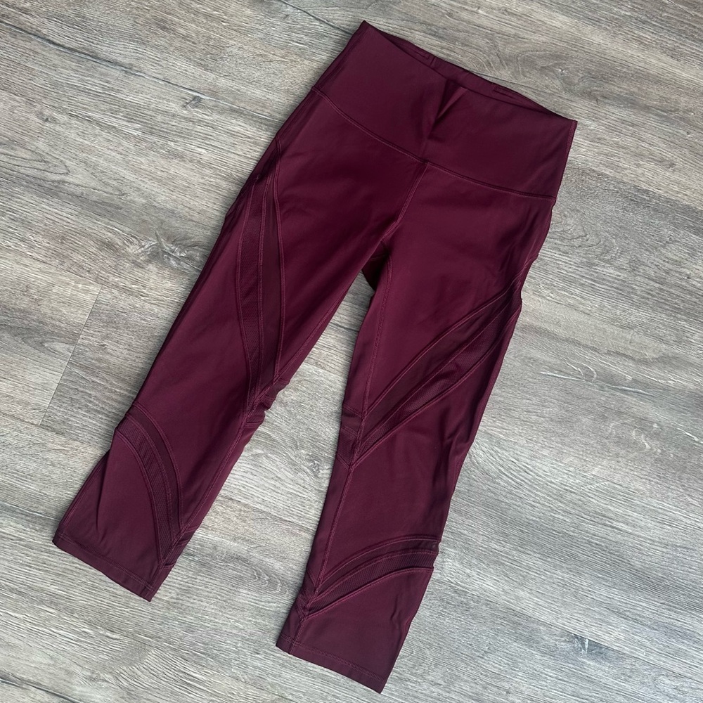 Maroon Lululemon leggings ￼